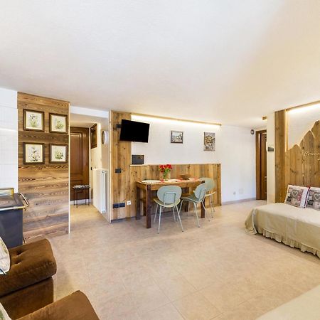 Il Nido Di Letizia Apartment Chatillon Exterior photo